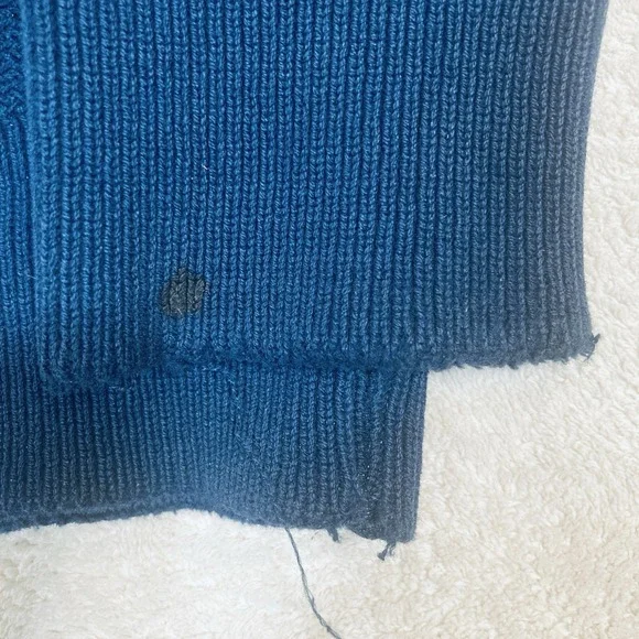 Vintage LL Bean 5 Button Henley Fisherman Sweater Blue Mens Large USA *Flaws - Picture 4 of 10
